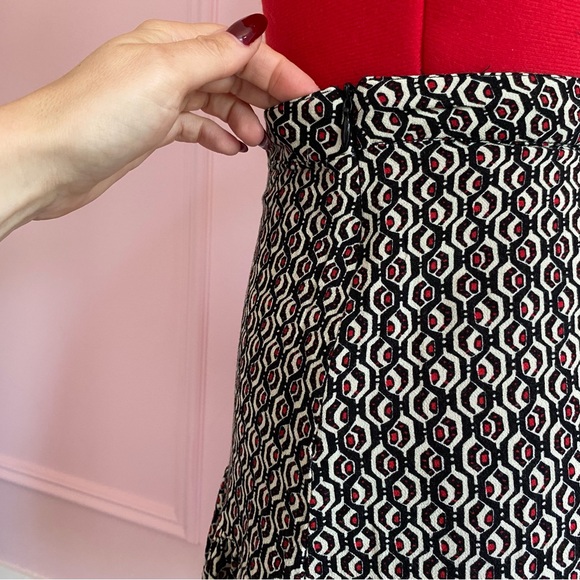 FREE PEOPLE Nadia Ruffle Skirt, Mini, Geometric Print, Red/Black/White, US 4 - Picture 6 of 7